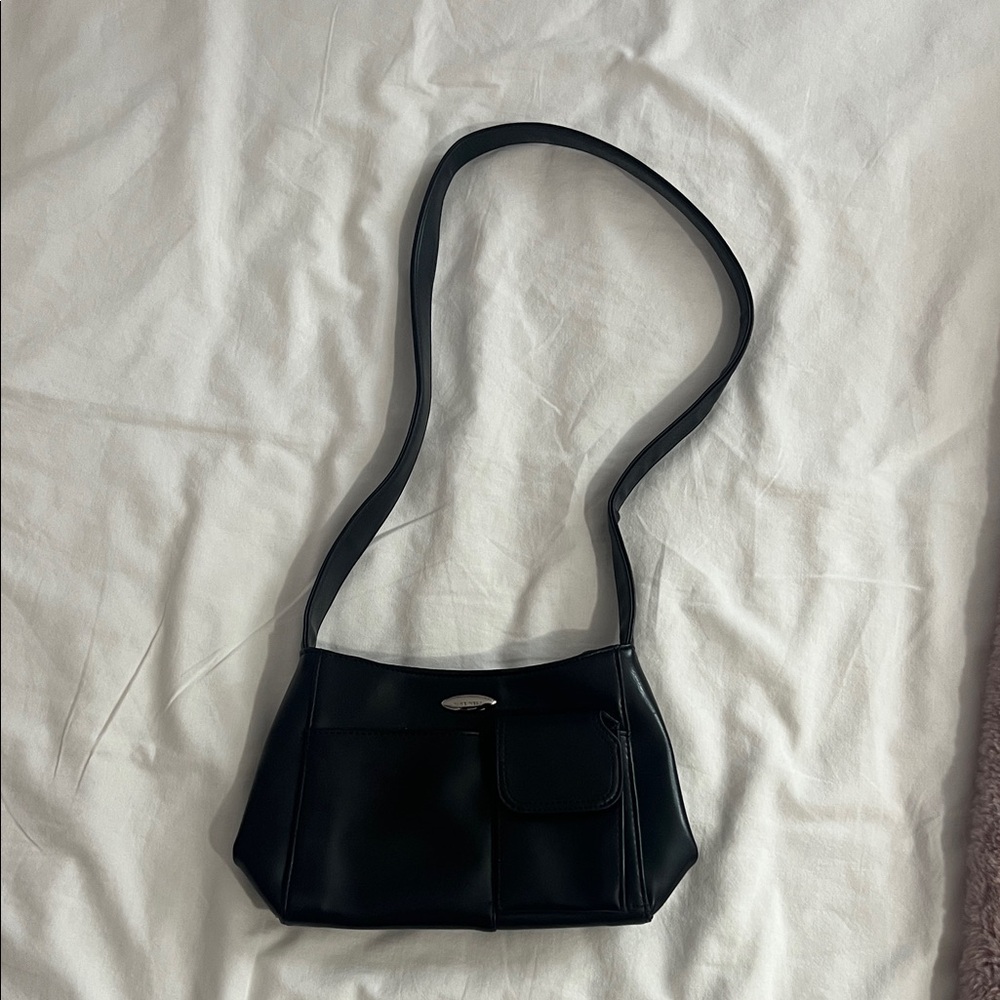 Vintage Nine West Black Leather Shoulder Bag